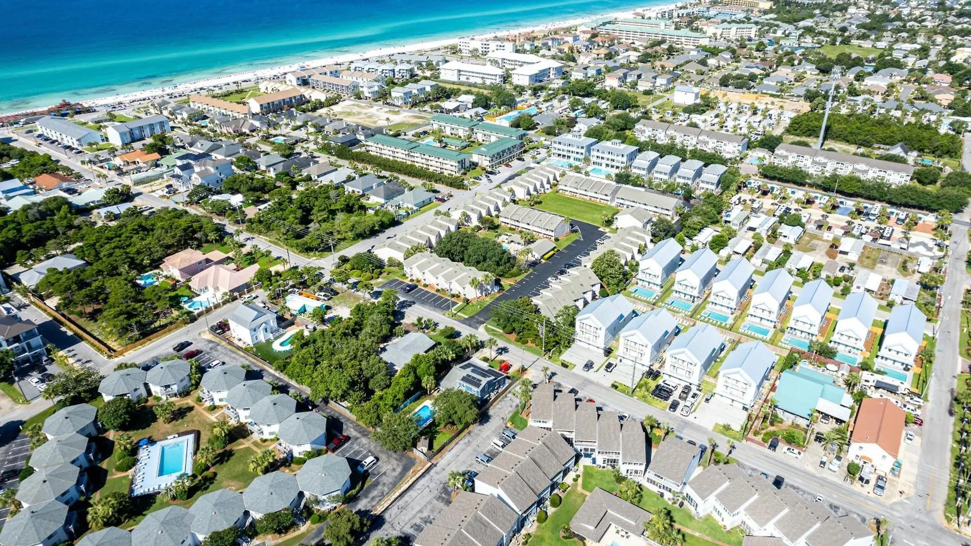 Dolphin Point 305B- By Holiday Isle Properties Destin 0*,